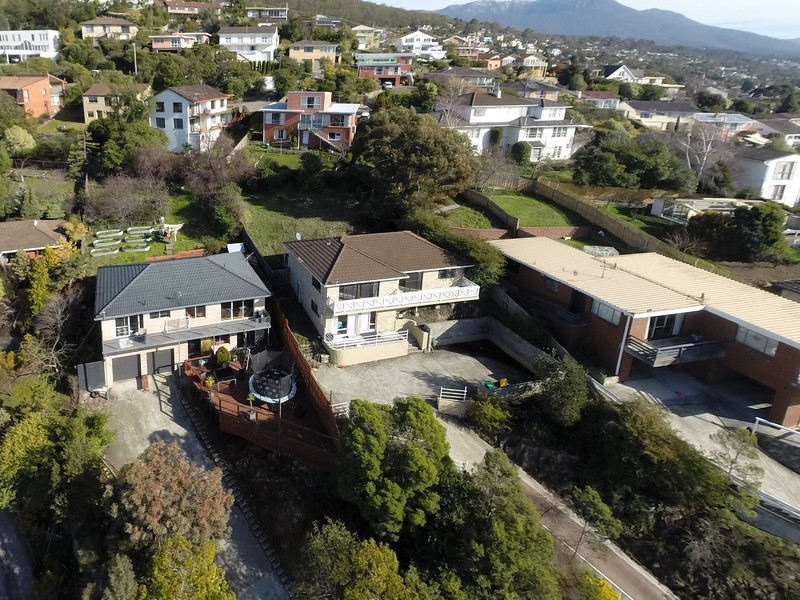 312 Churchill Avenue, Sandy Bay TAS 7005