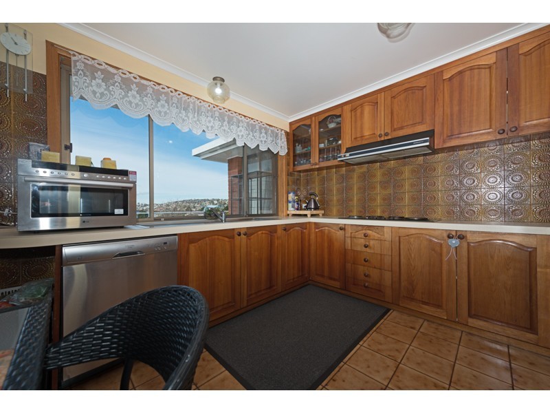 1 Moore Park Drive, Glenorchy TAS 7010