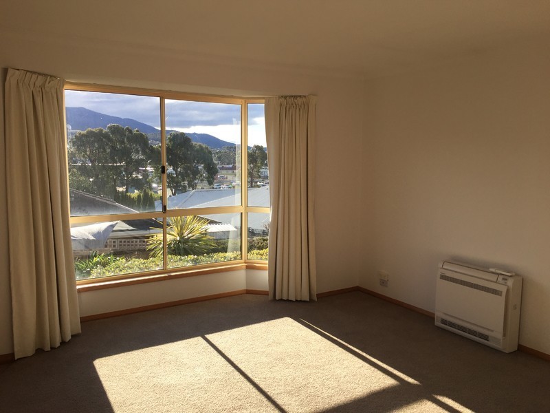 2/5 Gargano Court, Glenorchy TAS 7010