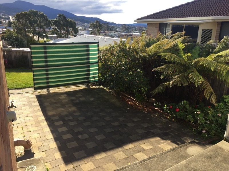 2/5 Gargano Court, Glenorchy TAS 7010