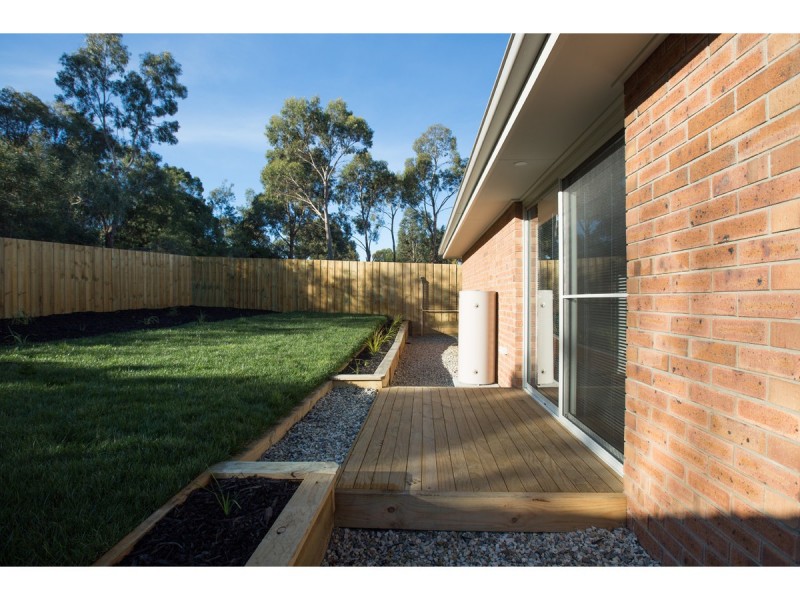 16 Moore Park Drive, Glenorchy TAS 7010