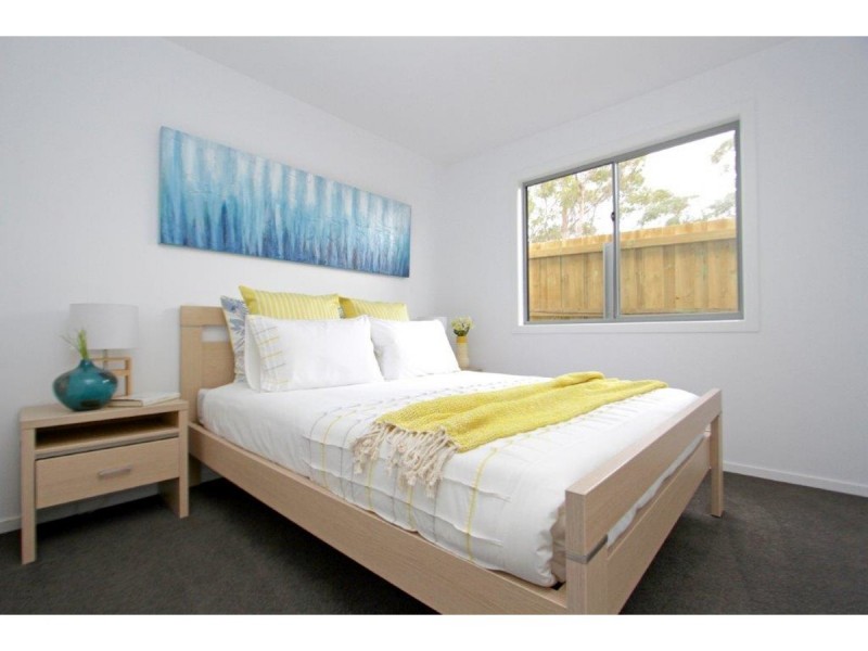16 Moore Park Drive, Glenorchy TAS 7010
