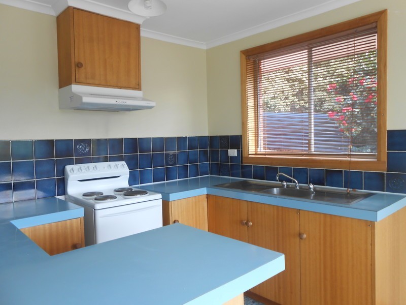 2/49 Kunama Drive, Kingston TAS 7050
