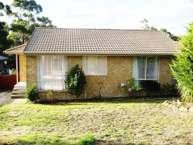 15 Hawthorn Drive, Kingston TAS 7050