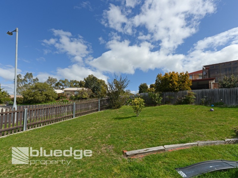 6 Amethyst Drive, Blackmans Bay TAS 7052