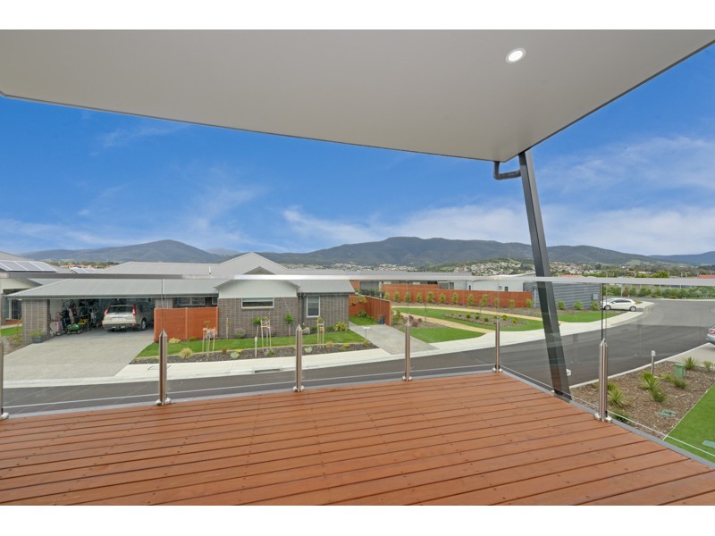 11 Duval Drive, Old Beach TAS 7017