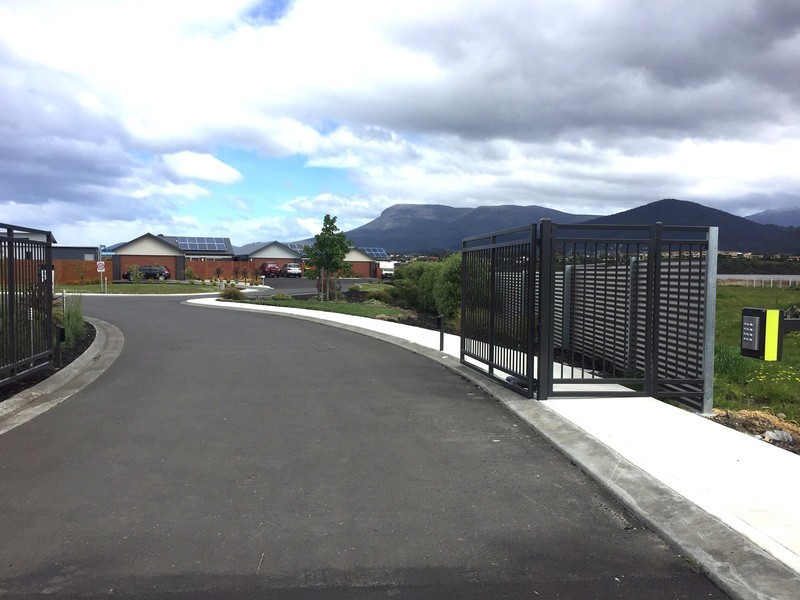 11 Duval Drive, Old Beach TAS 7017