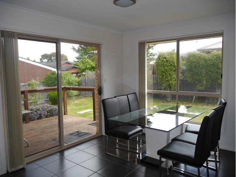 30 Manor Gardens, Kingston TAS 7050