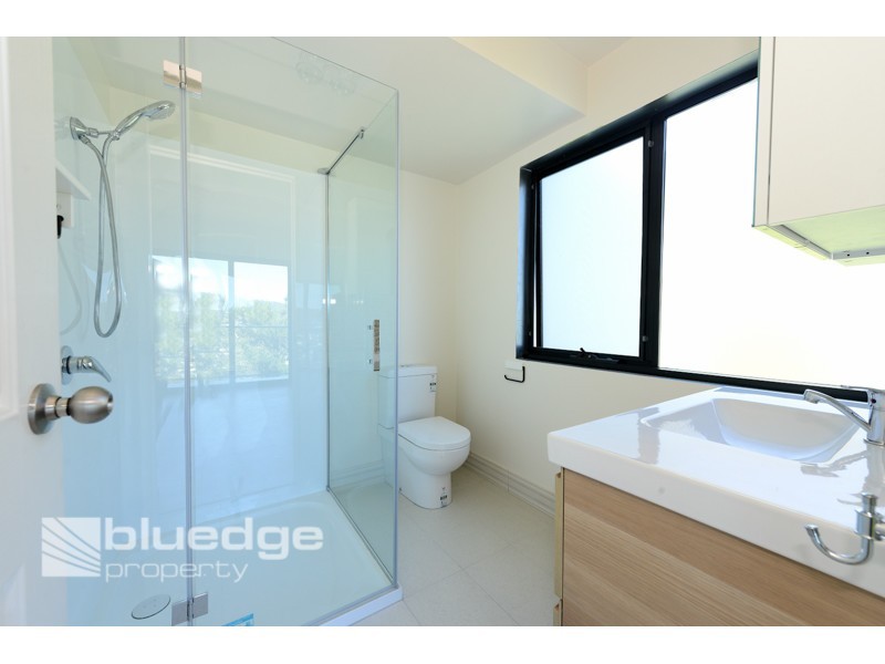 6 Thelma Drive, West Hobart TAS 7000