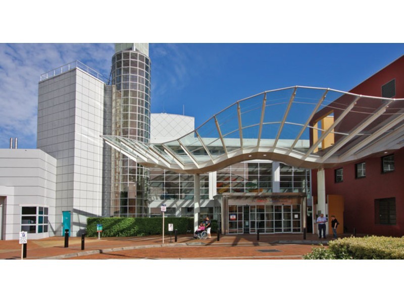 4 Alexandra Avenue, Westmead NSW 2145