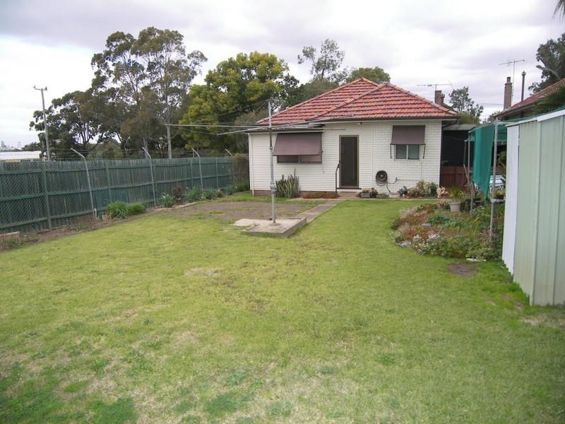 16 New Zealand Street, Parramatta NSW 2150