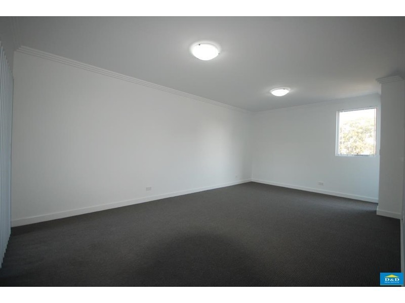 6/8 Una Street, Harris Park NSW 2150