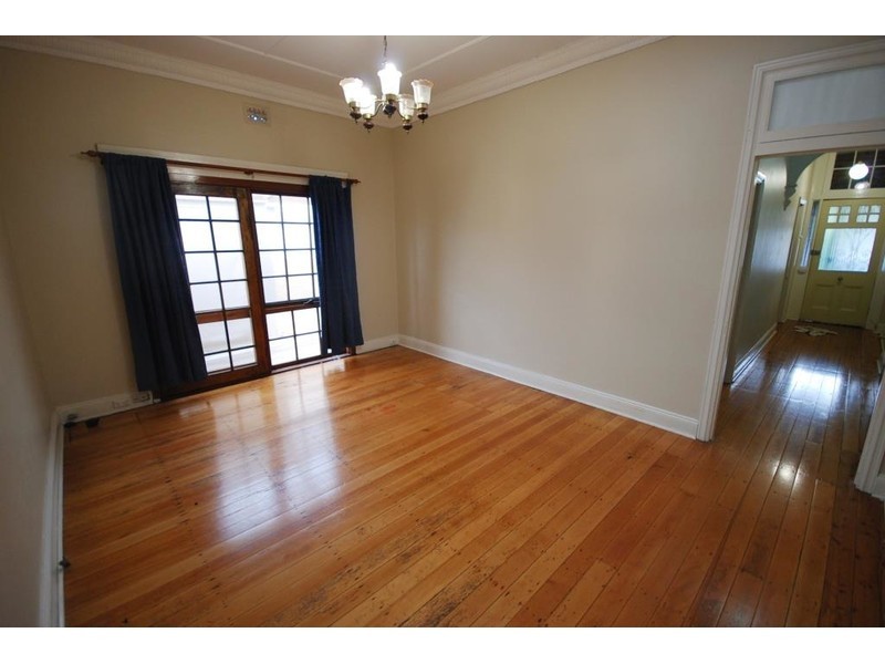 11 Kemp Street, Granville NSW 2142