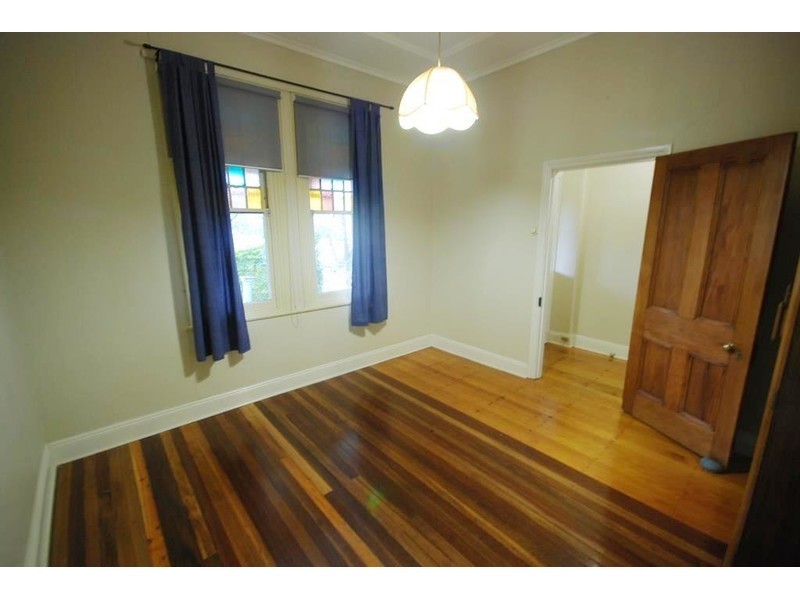 11 Kemp Street, Granville NSW 2142