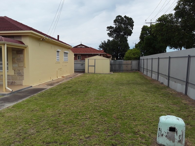 15 Calthorpe Terrace, Ottoway SA 5013
