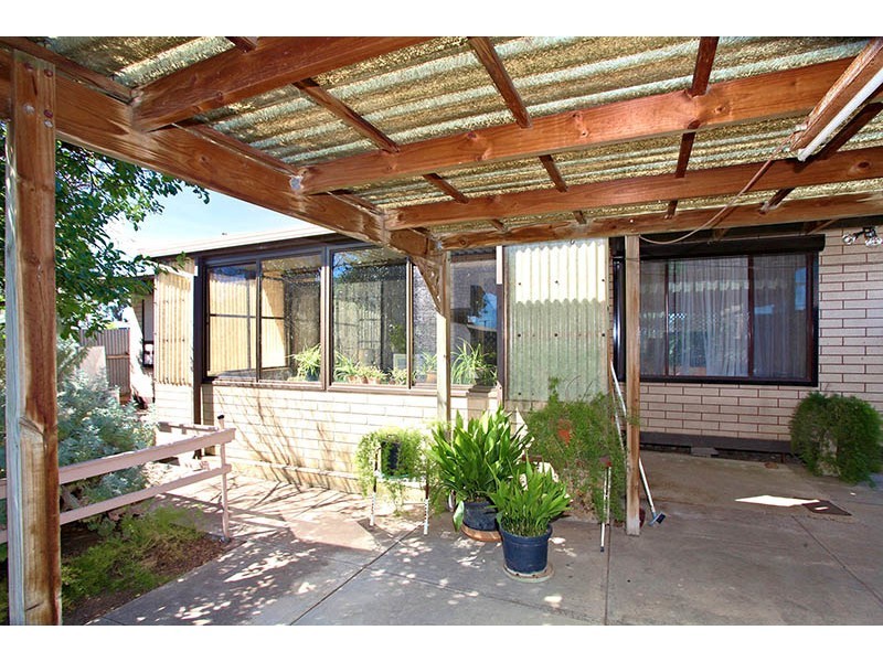 64 Eastern Parade, Ottoway SA 5013