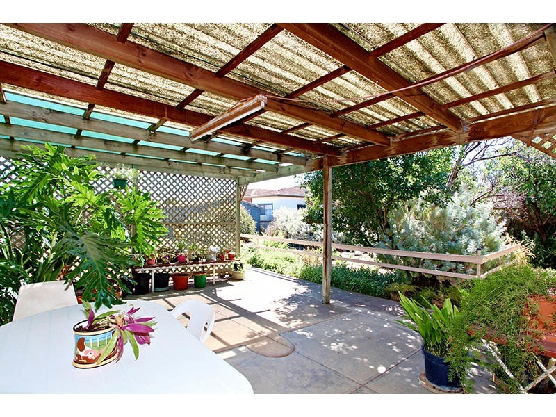 64 Eastern Parade, Ottoway SA 5013