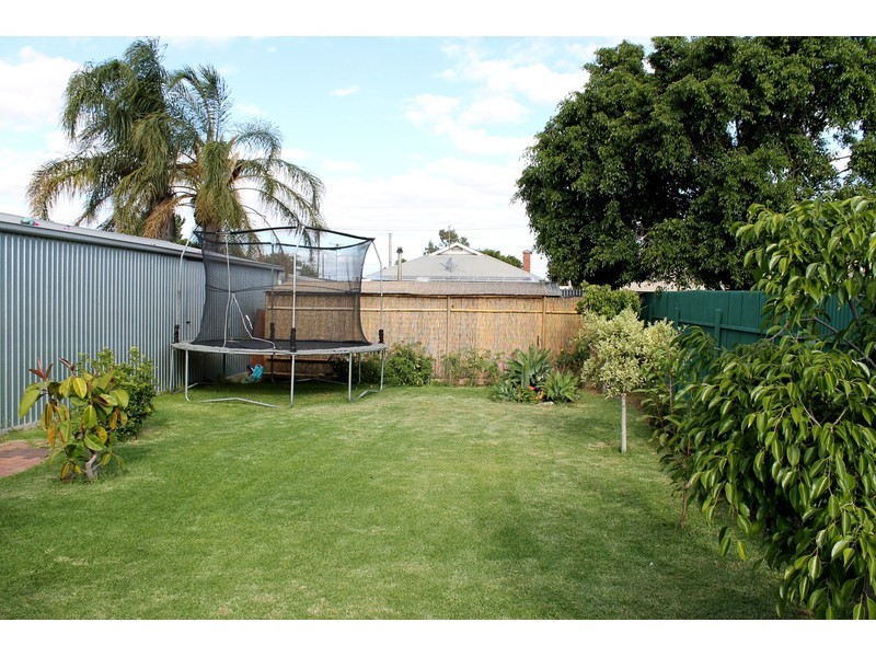 19 Railway Terrace, Ottoway SA 5013