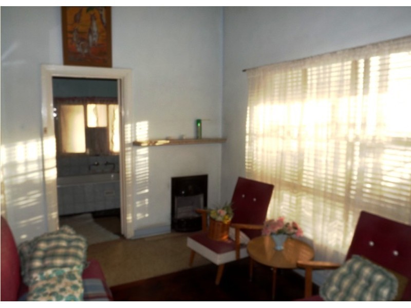 19 Hanson Road, Woodville North SA 5012