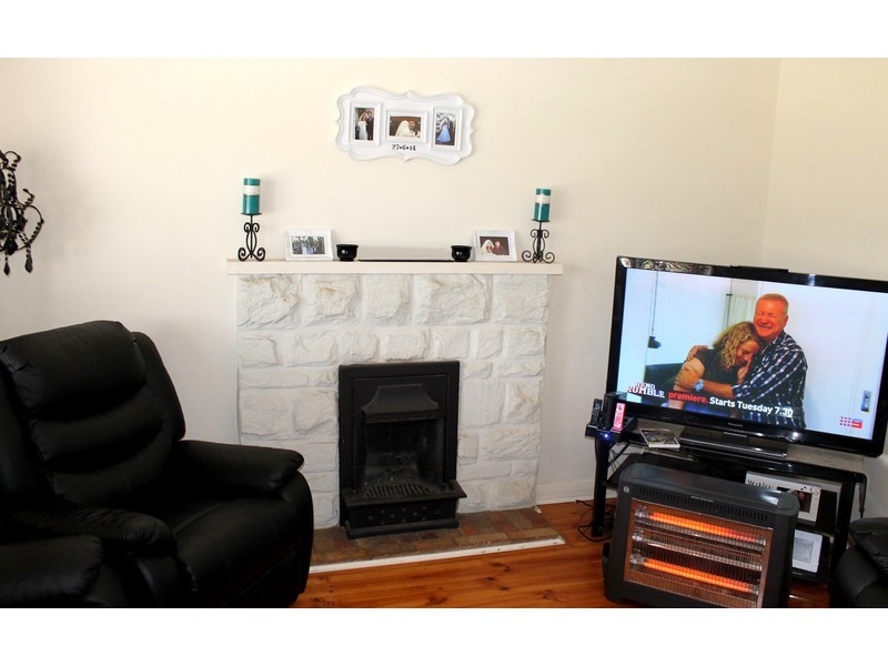 6 Torrens Crescent, Pennington SA 5013