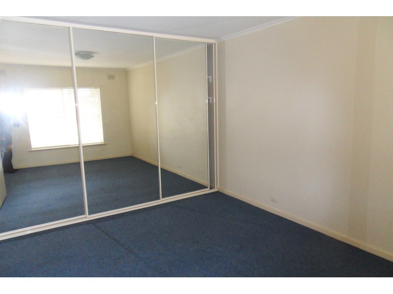 2/103 May Terrace, Ottoway SA 5013