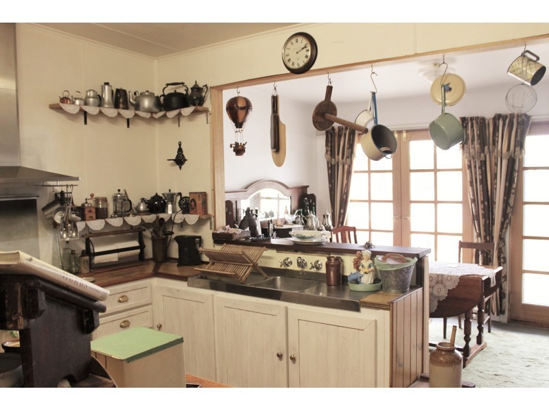 34 May Terrace, Ottoway SA 5013