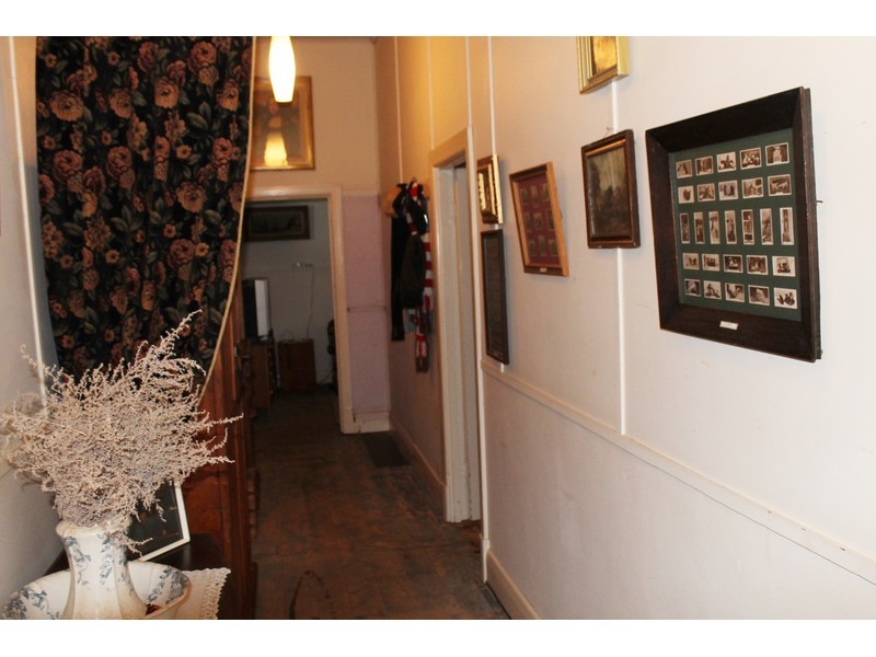 34 May Terrace, Ottoway SA 5013