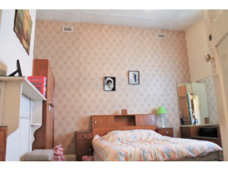 175 Grand Junction Road, Ottoway SA 5013