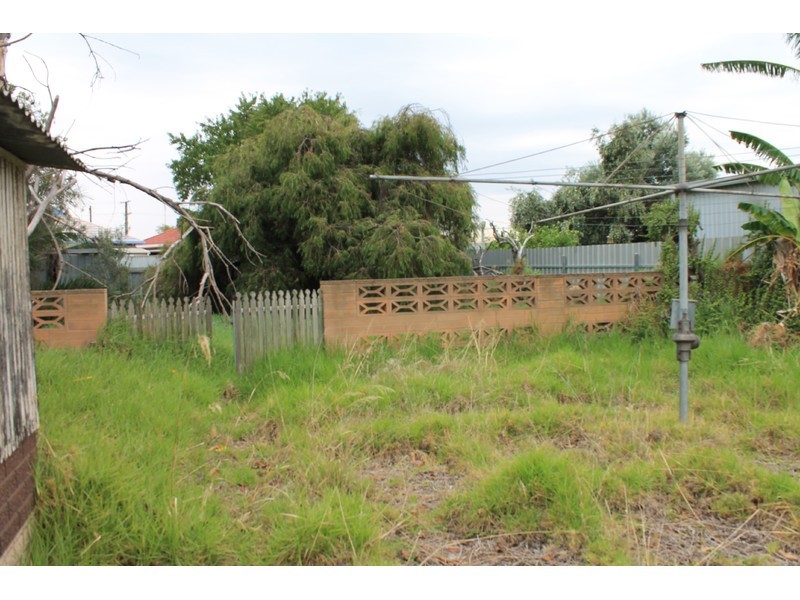 175 Grand Junction Road, Ottoway SA 5013