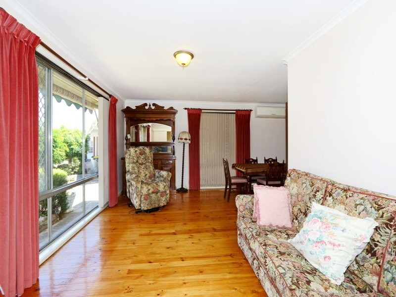 9 Huron Grove, West Lakes SA 5021