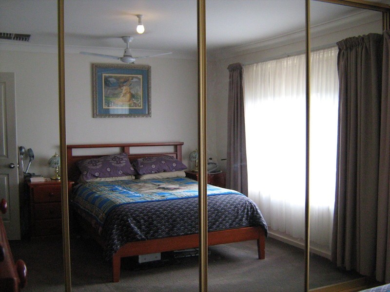 1 Barina Ave, Para Vista SA 5093