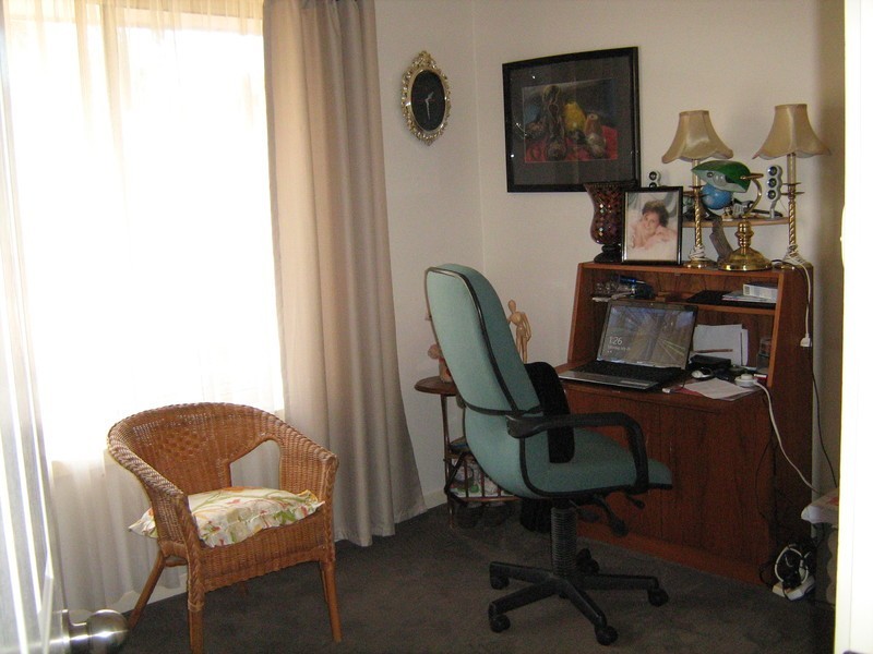 1 Barina Ave, Para Vista SA 5093