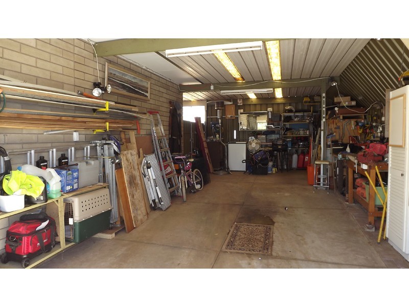 1 Barina Ave, Para Vista SA 5093