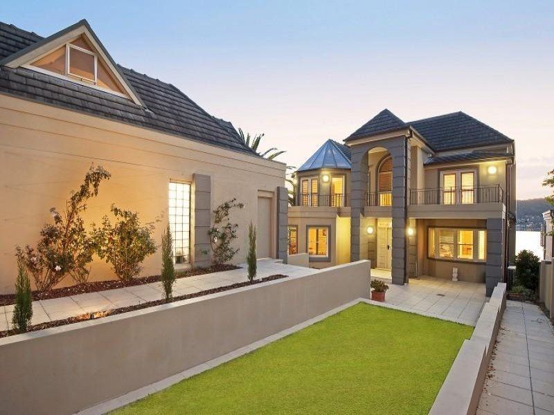 28 Albany Street, Point Frederick NSW 2250