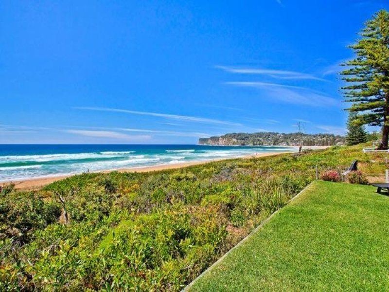 18 North Avoca Parade, North Avoca NSW 2260