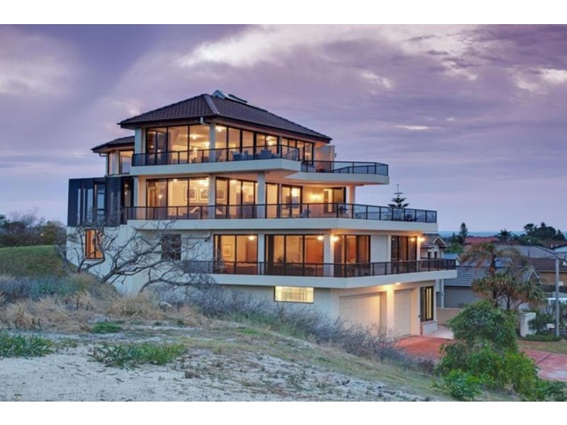 61 Bondi Road, The Entrance North NSW 2261