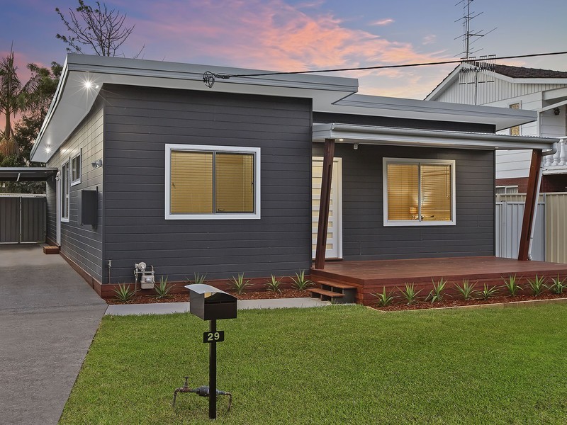 29 Adelaide Street, Tumbi Umbi NSW 2261