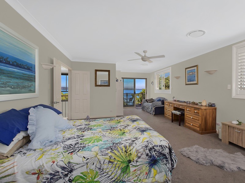 13 Gordon Road, Long Jetty NSW 2261