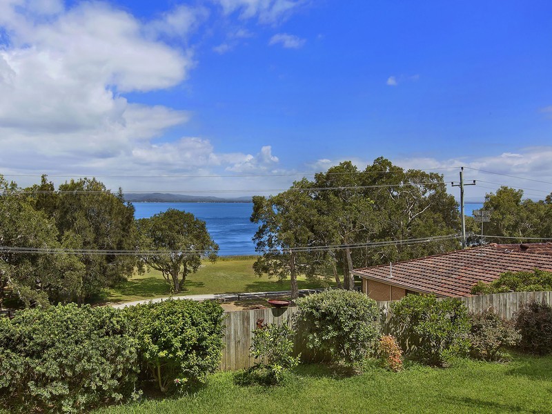 13 Gordon Road, Long Jetty NSW 2261