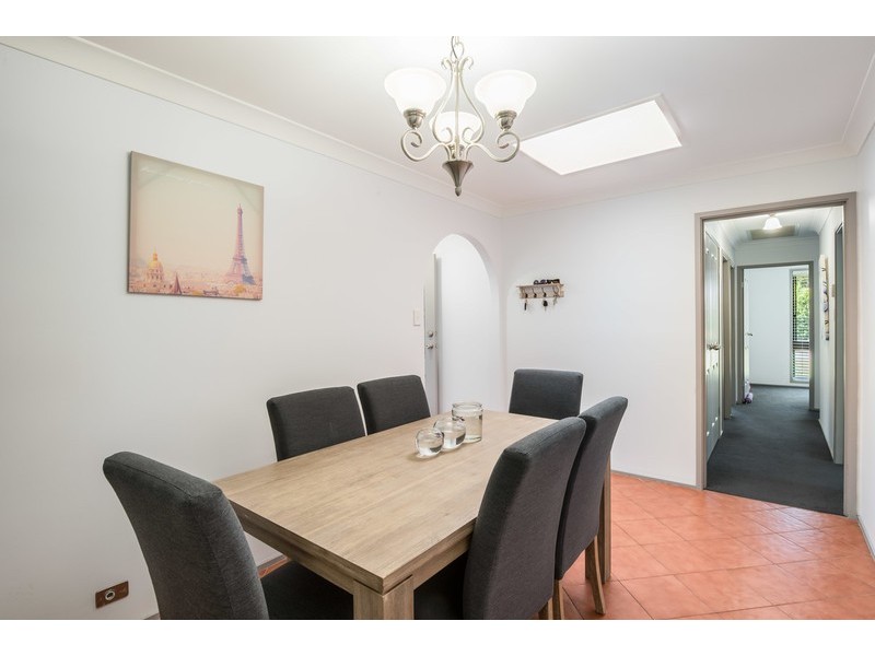 26 Ferntree Close, Wyoming NSW 2250