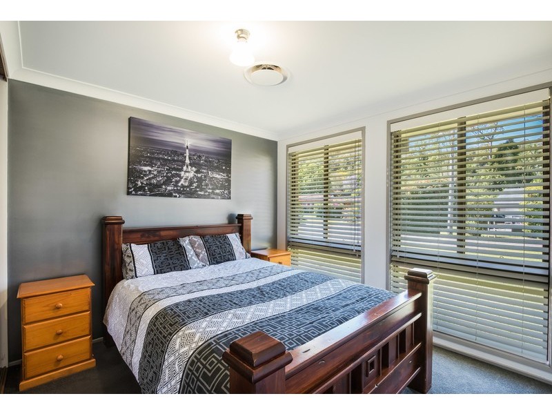 26 Ferntree Close, Wyoming NSW 2250