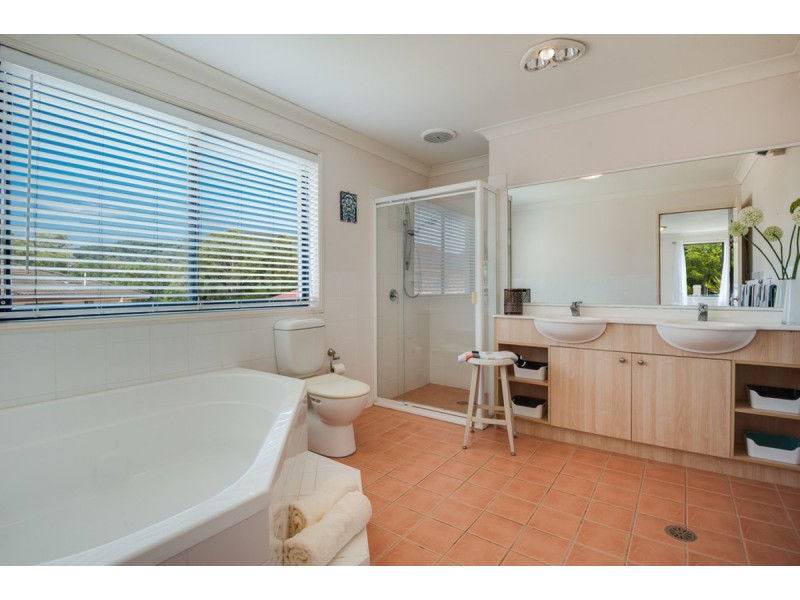 3 Robusta Close, Erina NSW 2250