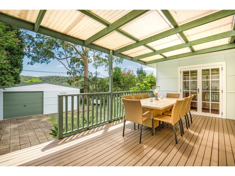 4 Dolly Avenue, Springfield NSW 2250