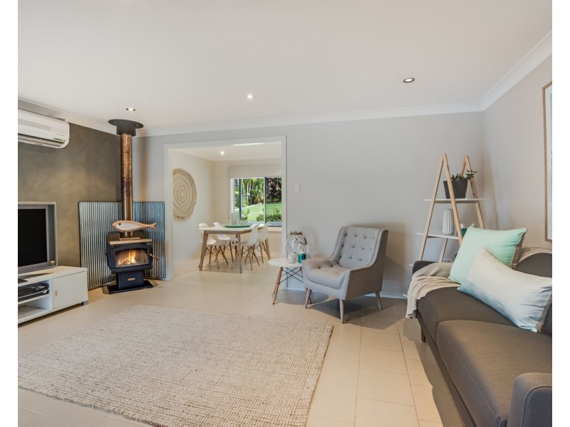 58 Dalton Street, Wyoming NSW 2250