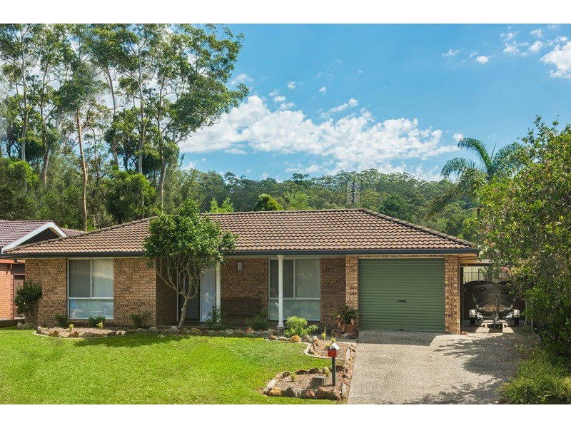 60 Sunset Street, Wyoming NSW 2250