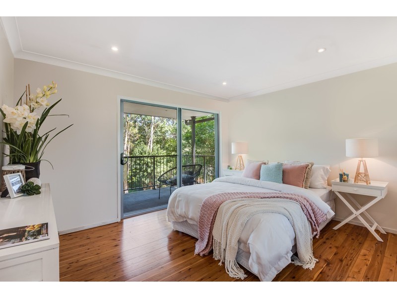 22 Dora Street, Lisarow NSW 2250