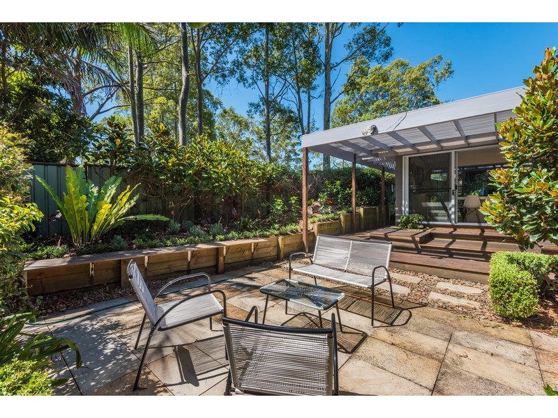 22 Dora Street, Lisarow NSW 2250