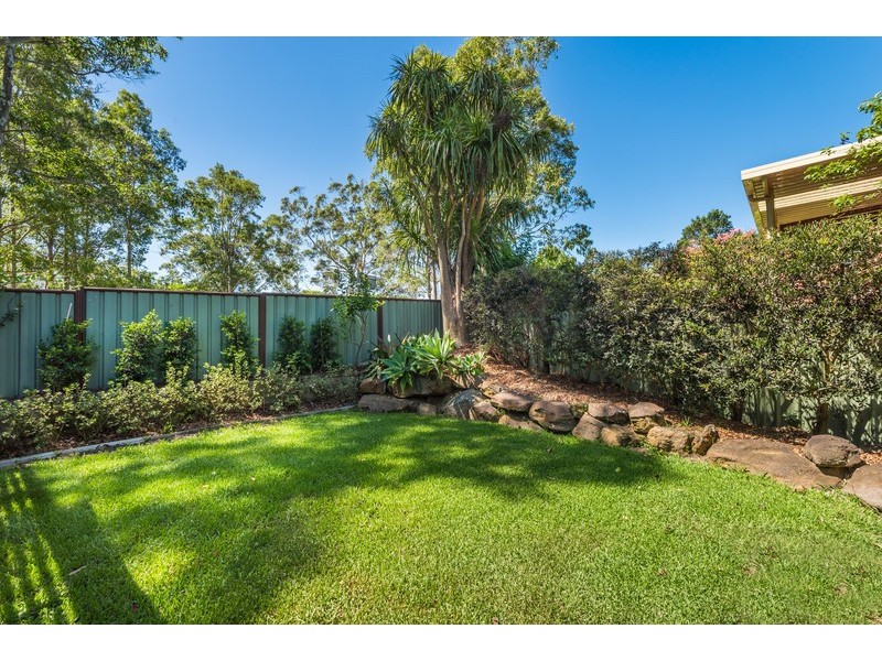22 Dora Street, Lisarow NSW 2250