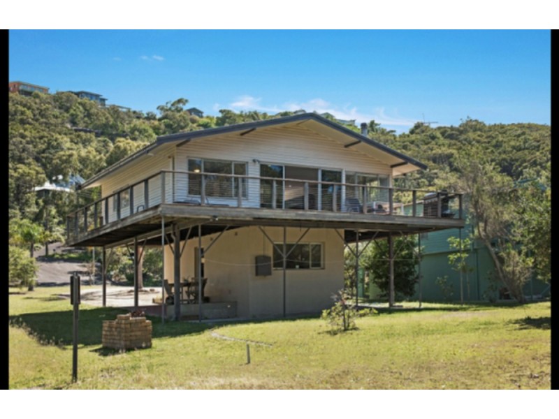 15 Anthony Crescent, Killcare NSW 2257