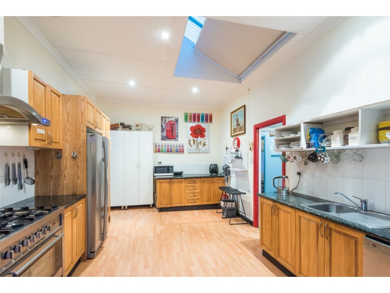 198 Ocean View Drive, Wamberal NSW 2260